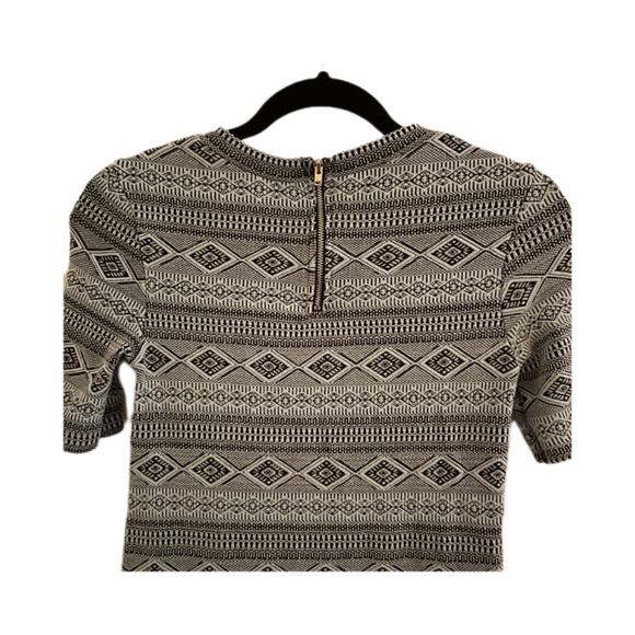 H&M fitted stretch Dress, size 4, - Picture 3 of 4